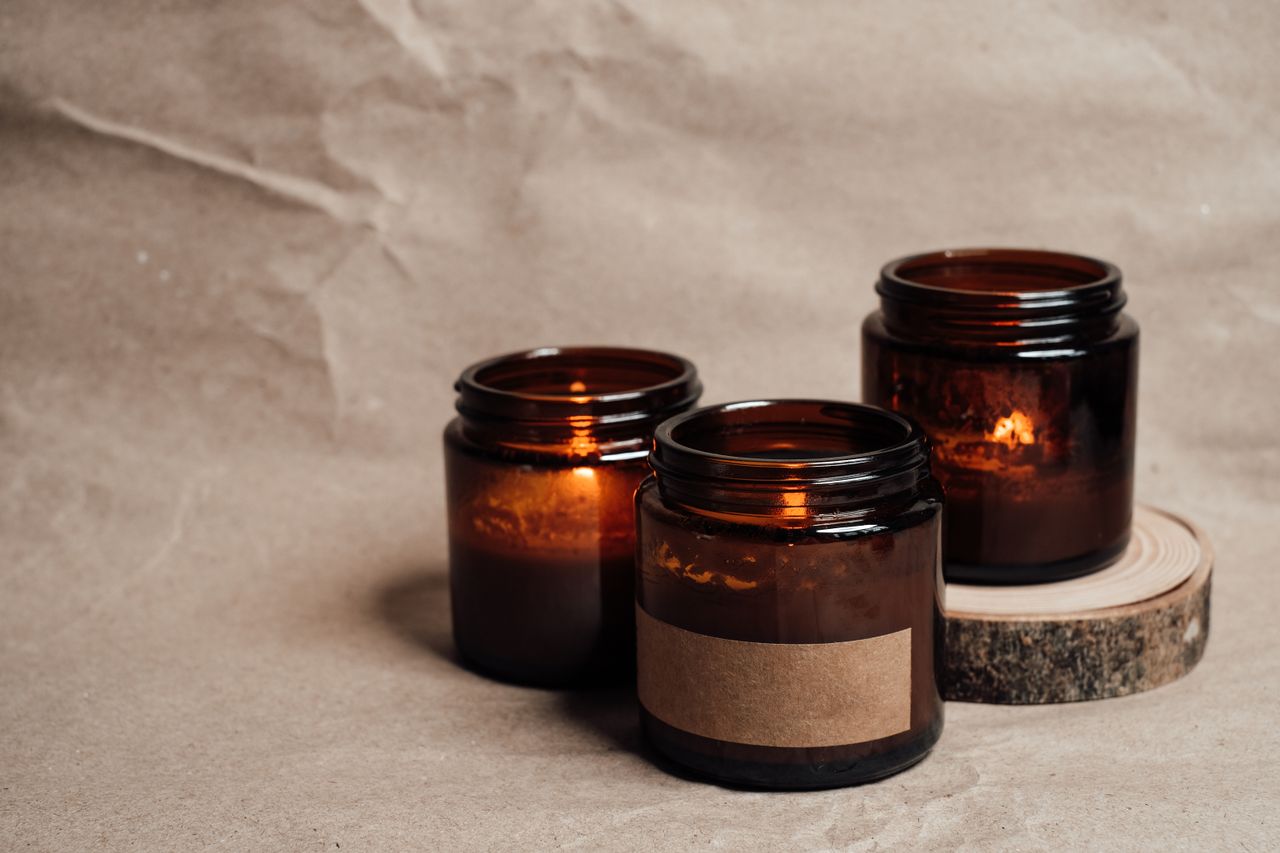 Fig & Cedar — Woody scented candle